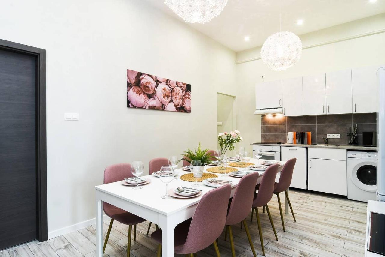 Ultra Central And Stylish Apartment With Ac Budapest Extérieur photo