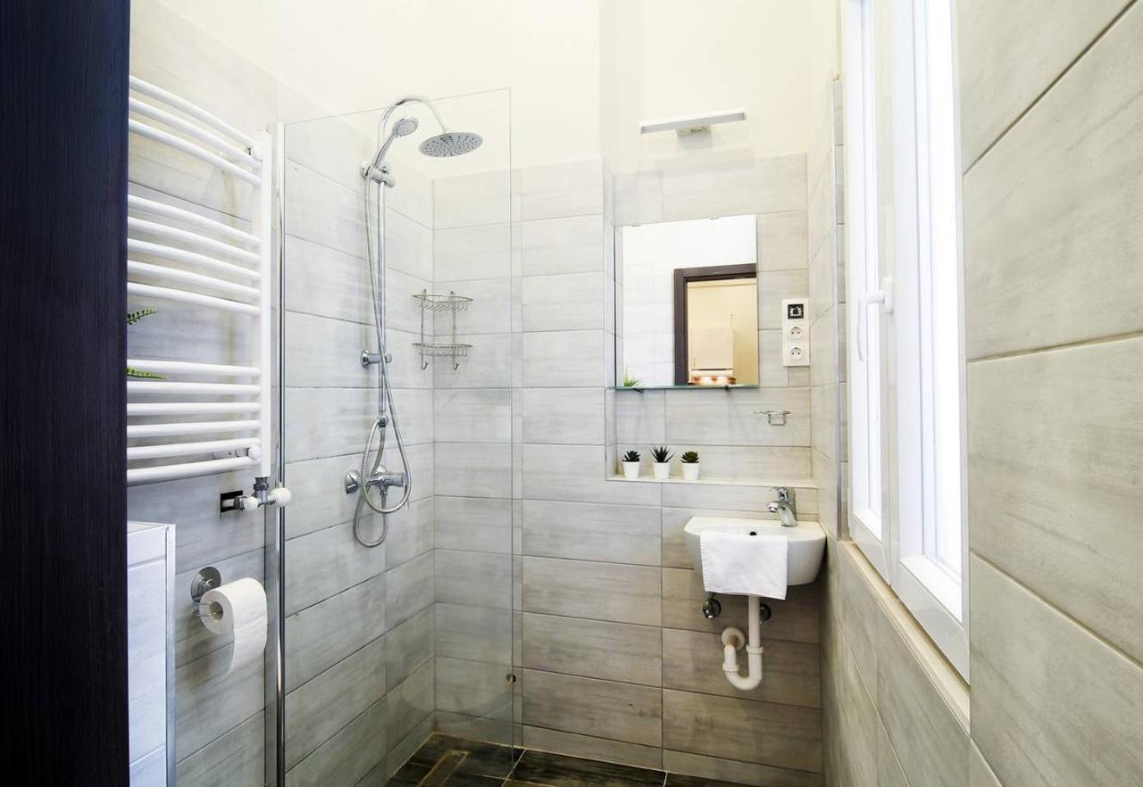 Ultra Central And Stylish Apartment With Ac Budapest Extérieur photo